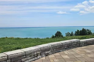 4238 E Lake Vista Blvd, Oak Creek, WI 53154 - Photo 38