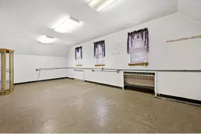 3438 N Dr Lester Carter Dr, Milwaukee, WI 53206 - Photo 14