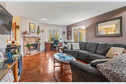 510  Frederick Ct, Oconomowoc, WI 53066 - Photo 4