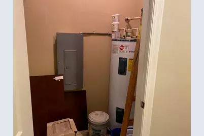 19155  Thomson Dr #304, Brookfield, WI 53045 - Photo 22