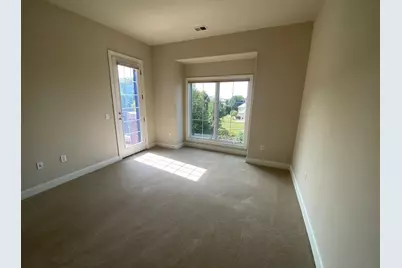 19155  Thomson Dr #304, Brookfield, WI 53045 - Photo 16