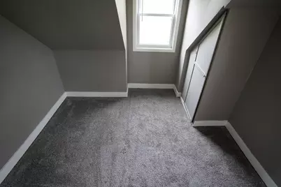 6570 N 54th St, Milwaukee, WI 53223 - Photo 12