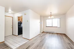 1891 Haymarket Rd, Waukesha, WI 53189 - Photo 18