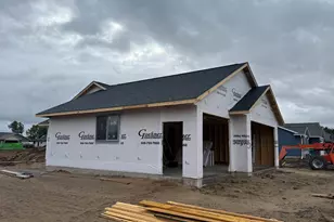 1838 Arches Dr, Holmen, WI 54636 - Photo 8