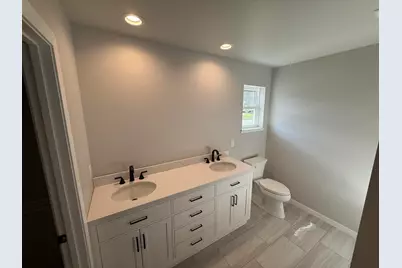 1838  Arches Dr, Holmen, WI 54636 - Photo 12