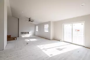 1818 Arches Dr, Holmen, WI 54636 - Photo 4