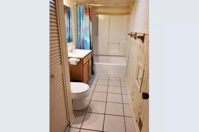 6015 N Shoreland Ave, Whitefish Bay, WI 53217 - Photo 14