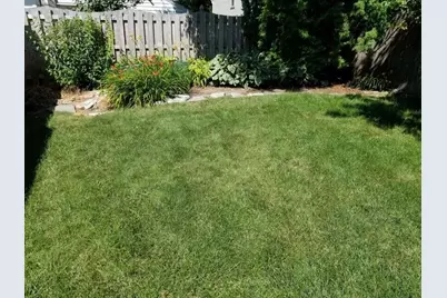 6015 N Shoreland Ave, Whitefish Bay, WI 53217 - Photo 4