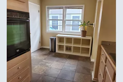 6015 N Shoreland Ave, Whitefish Bay, WI 53217 - Photo 10