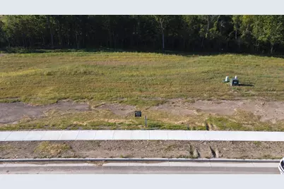 N51W18979  Quietwood Dr Lot #14, Menomonee Falls, WI 53051 - Photo 8