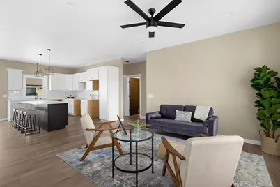 662  Boone Ln, Holmen, WI 54636 - Photo 6