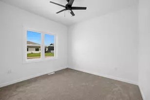 652 Boone Ln, Holmen, WI 54636 - Photo 14