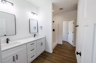 201 Edgewater Ct, Theresa, WI 53091 - Photo 14