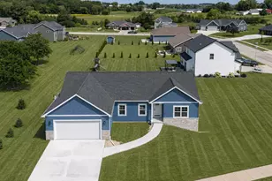 924 Duke St, Brownsville, WI 53006 - Photo 2