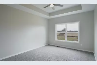 924  Duke St, Brownsville, WI 53006 - Photo 8