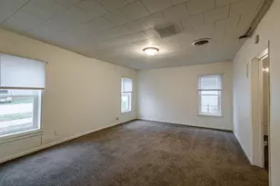 802 Charles St, La Crosse, WI 54603 - Photo 10