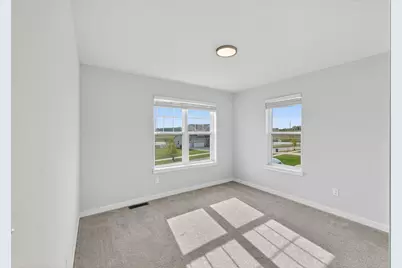 11520 W Meadowview Dr, Franklin, WI 53132 - Photo 28