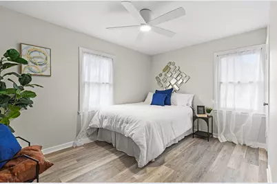 5830 W Philip Pl, Milwaukee, WI 53216 - Photo 10