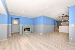 2956 N 39th St, Milwaukee, WI 53210 - Photo 6