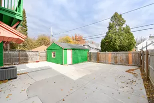 2956 N 39th St, Milwaukee, WI 53210 - Photo 28