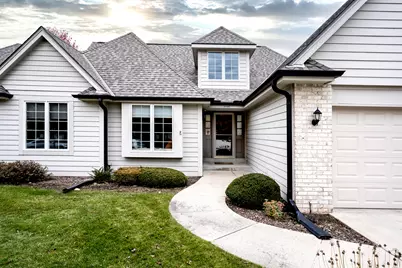 550 S McPride Ln #B, Brookfield, WI 53045 - Photo 6