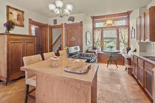 1107 Algoma Blvd, Oshkosh, WI 54901 - Photo 16