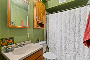 215 Lincoln Ave, Sheboygan, WI 53081 - Photo 12