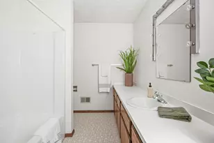 3723 Meadowbrooke Cir, Windsor, WI 53532 - Photo 46