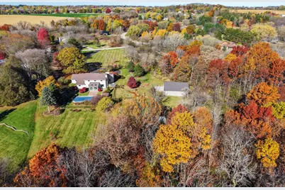 3723  Meadowbrooke Cir, Windsor, WI 53532 - Photo 52