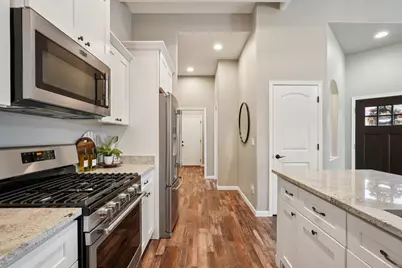 2951  Glen Ivy Dr, West Bend, WI 53090 - Photo 14