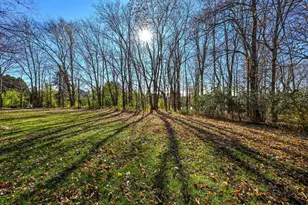 N81W13567 Golfway Dr, Menomonee Falls, WI 53051 - Photo 16