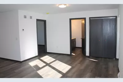 337  Mulberry St #339, Baraboo, WI 53913 - Photo 32