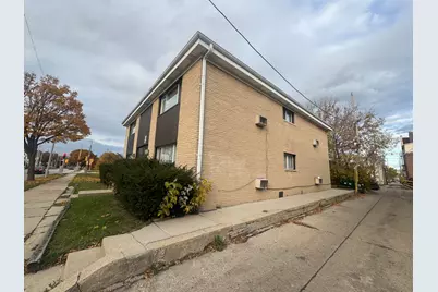944 N 20th St #950, Milwaukee, WI 53233 - Photo 24