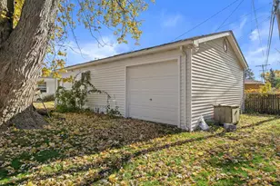 3430 Spruce St, Racine, WI 53403 - Photo 34