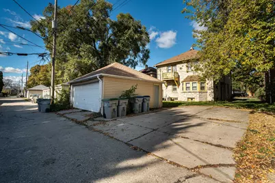 3713 W Capitol Dr #3715, Milwaukee, WI 53216 - Photo 26