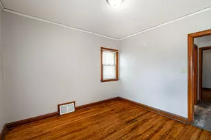 3713 W Capitol Dr, Milwaukee, WI 53216 - Photo 14