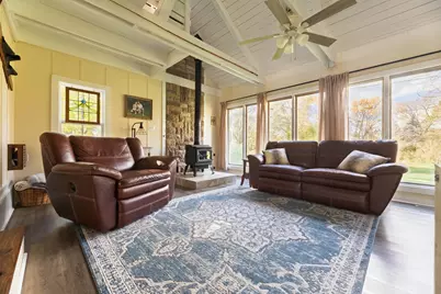 W7555  Ethelyn Dr, Richmond, WI 53115 - Photo 4