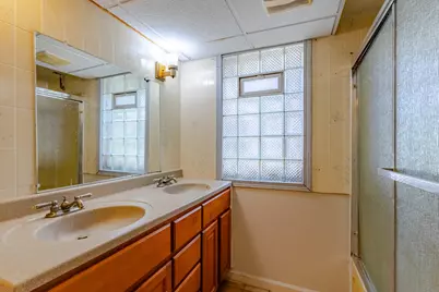 3863 E Squire Ave, Cudahy, WI 53110 - Photo 40