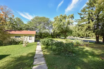 825  Wisconsin St, Adell, WI 53001 - Photo 34
