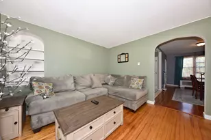 825 Wisconsin St, Adell, WI 53001 - Photo 6