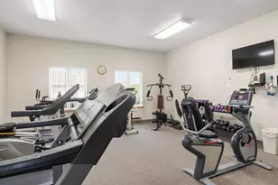 266 Hartford Square, Hartford, WI 53027 - Photo 32