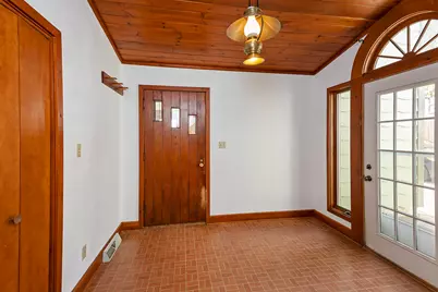 421 E Milwaukee Ave, Fort Atkinson, WI 53538 - Photo 2