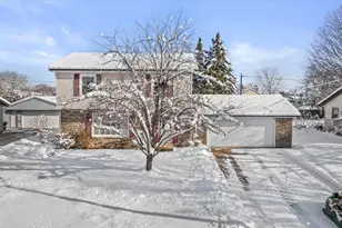 214 S Regis Rd, Saukville, WI 53080 - Photo 28