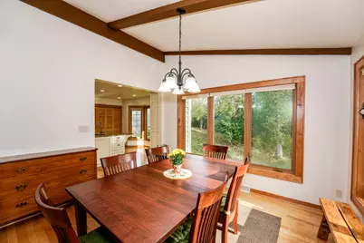 3720 S Bayberry Ln, Greenfield, WI 53228 - Photo 12