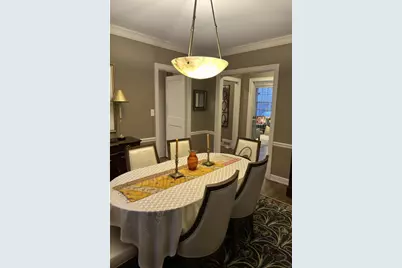 2036 N Lake Dr, Milwaukee, WI 53202 - Photo 10