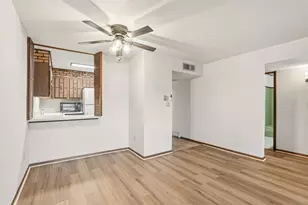 11937 W Appleton Ave, Milwaukee, WI 53224 - Photo 10