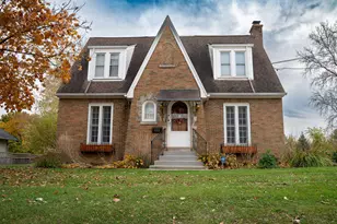 715 E College Ave, Waukesha, WI 53186 - Photo 1