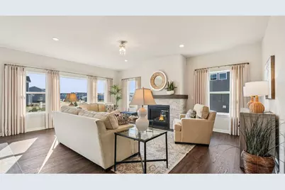 91  York St #Lt2, Racine, WI 53182 - Photo 2