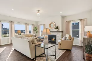 91 York St, Racine, WI 53182 - Photo 2