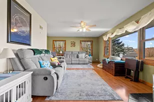 18785 Davidson Rd, Brookfield, WI 53045 - Photo 2